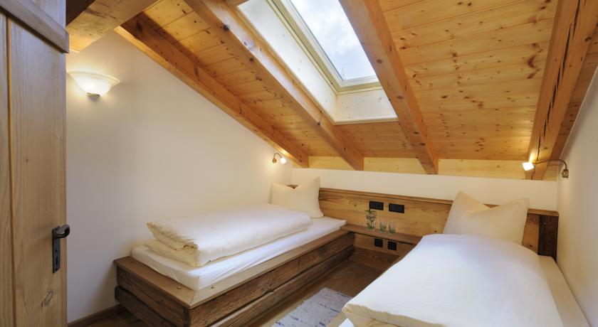 Wimmerhof Hoslwang Room photo